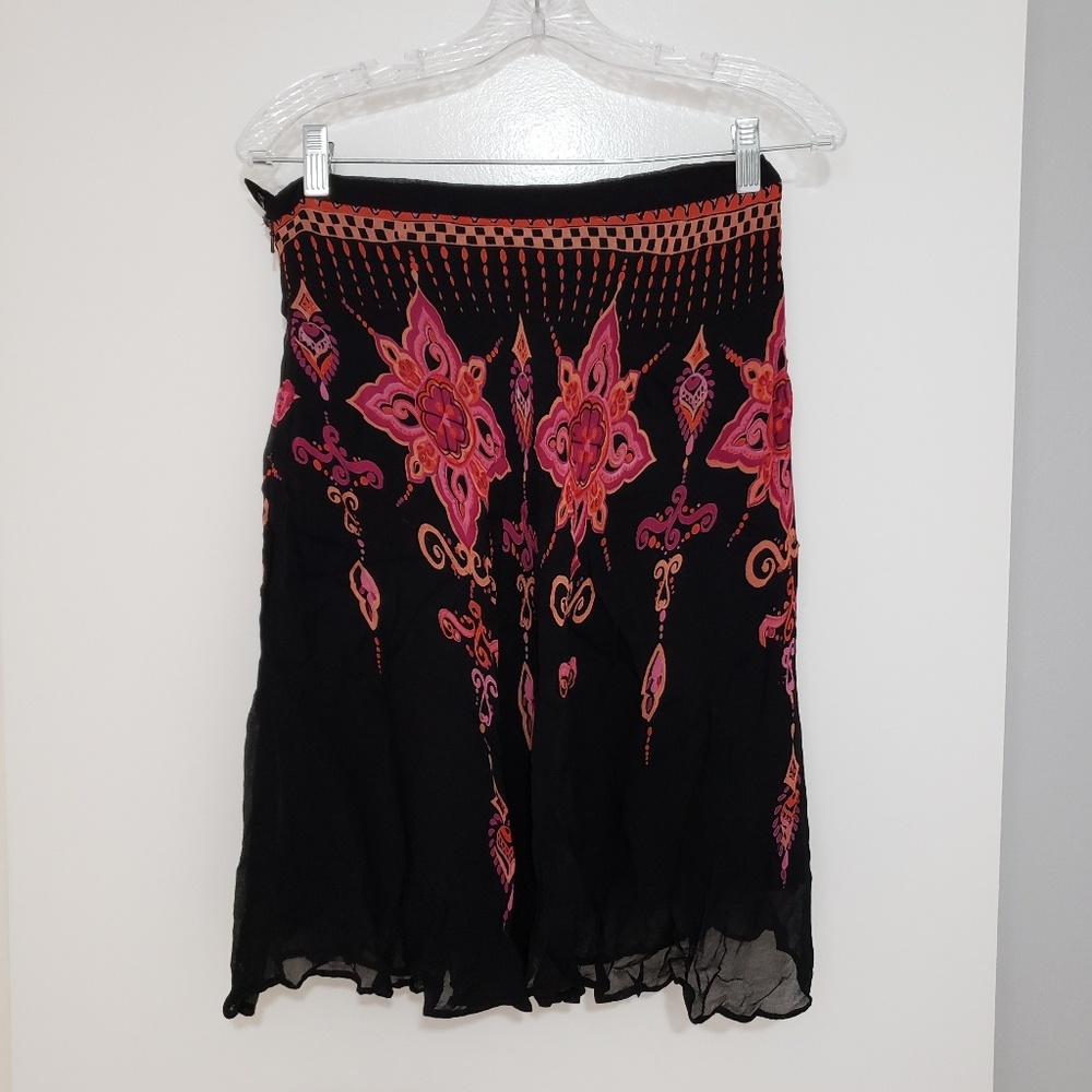 Angie black skirt